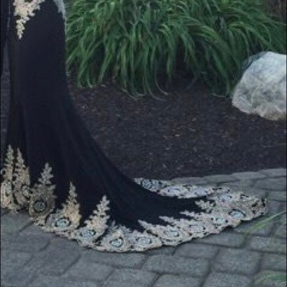 Prom Dress - Picture 2 of 7